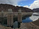 Priehrada Hoover Dam pri Las Vegas.
