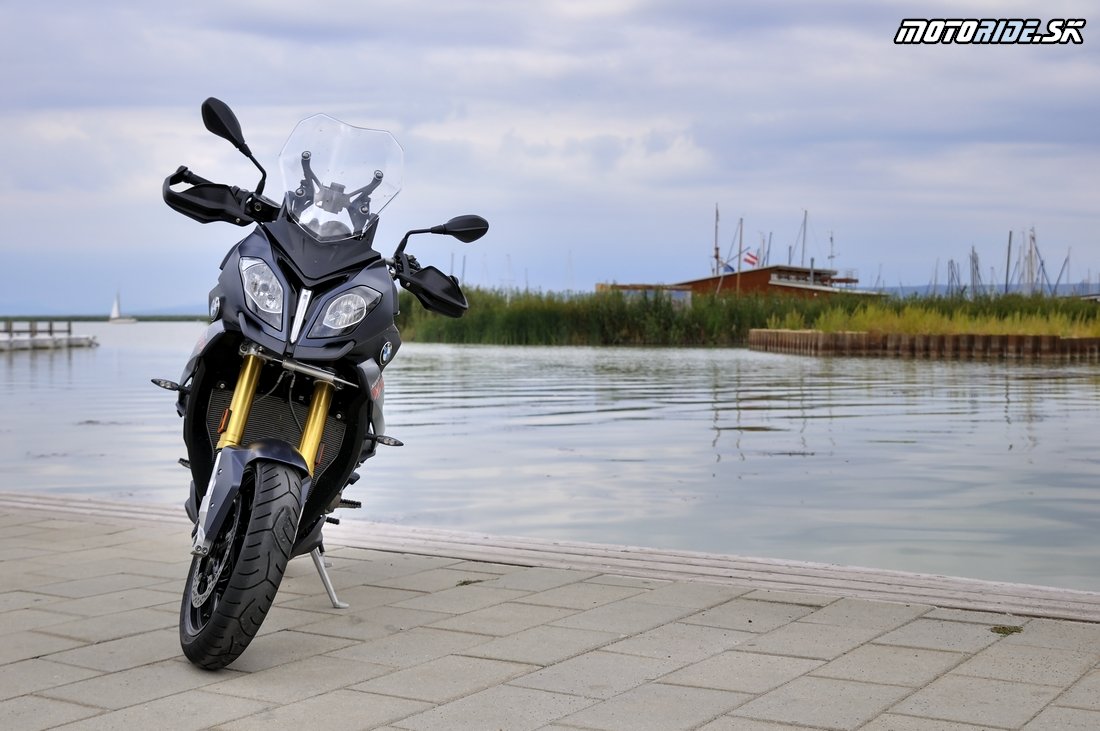 Test divokého superšportového turistu BMW S 1000 XR 2017