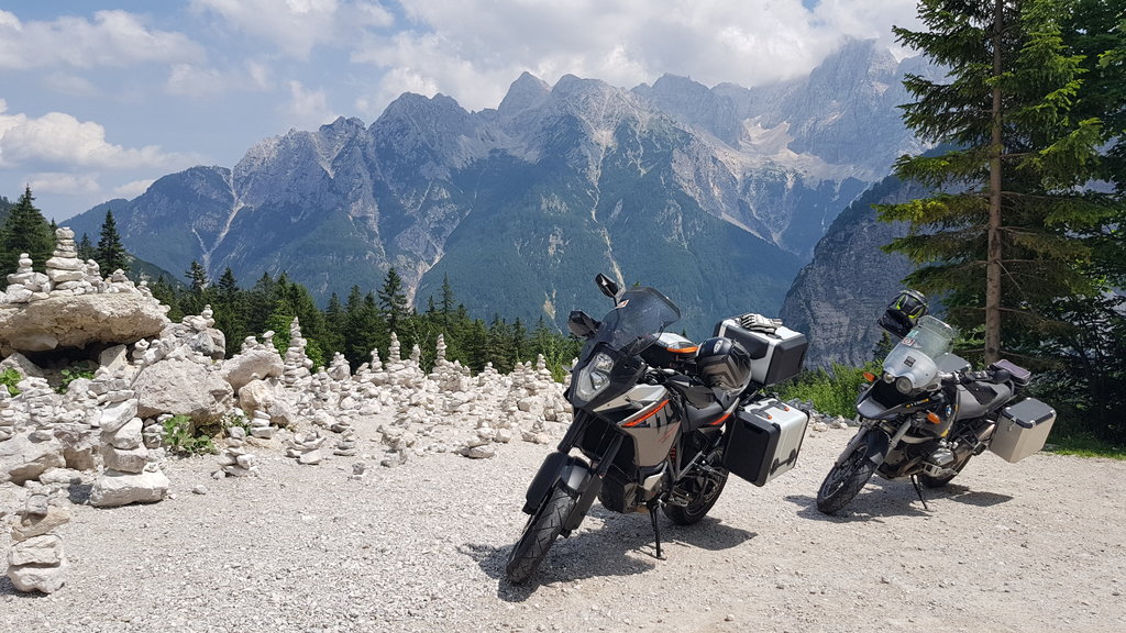 KTM 1190 Adventure a slovinské Alpy