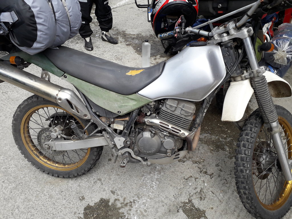 Prastará 250ccm Hondička