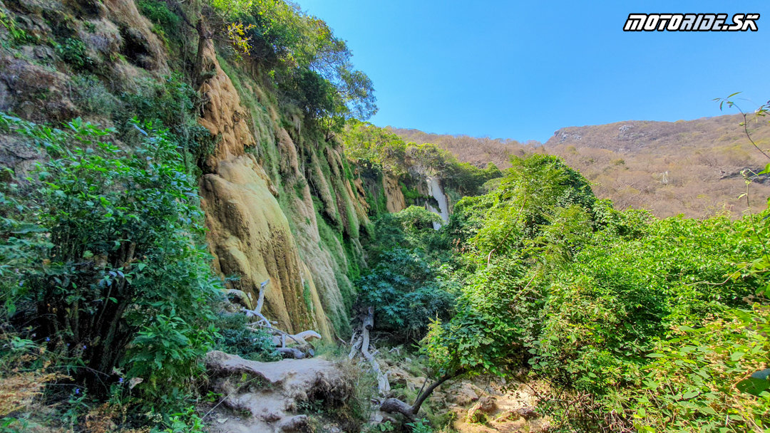 Vodopády Mil a mestečko v horach Taxco - Naživo: Mexiko 2020-2021