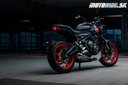 Triumph predstavil Trident 660 v krásnych farbách Triple Tribute 