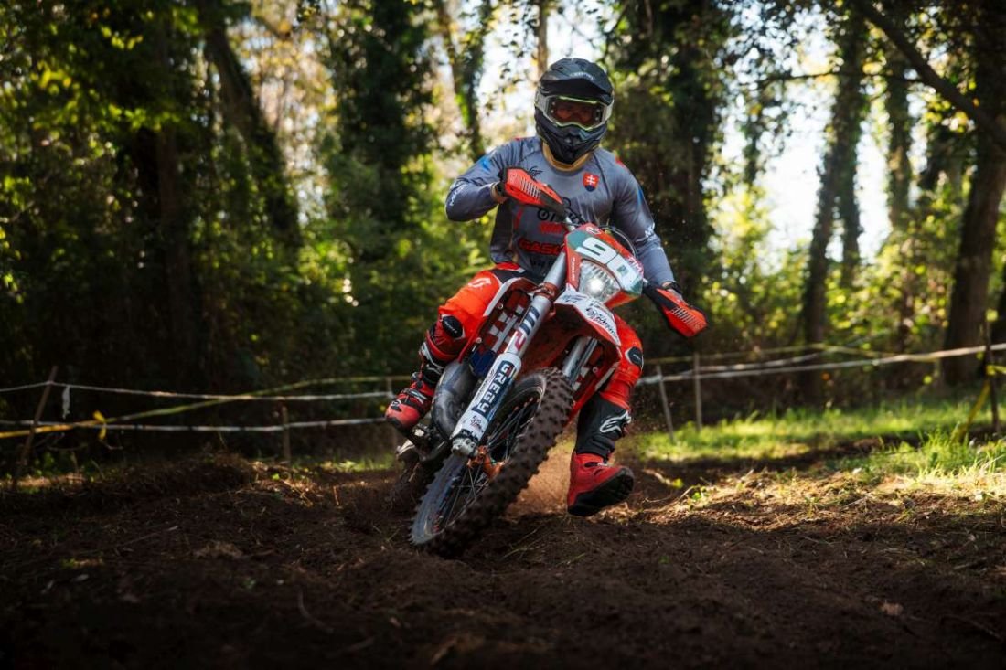 2 zlatá a bronz z ME enduro 2025 pre Slovensko! 