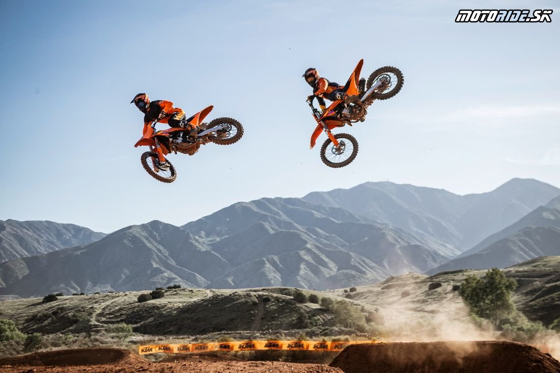 MY26 KTM 450 SX-F MY26 KTM 250 SX-F PowerParts - EU2 Action 01 IMAGES ACTION   STATIC