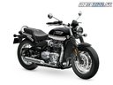 Bonneville-Speedmaster MY26 Sapphire-Black RHS-Front-Angle