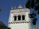 Zvonica Baziliky Povýšenia svätého Kríža, no okrem toho v meste nájdete aj kopec iných kultúrnych pamiatok
