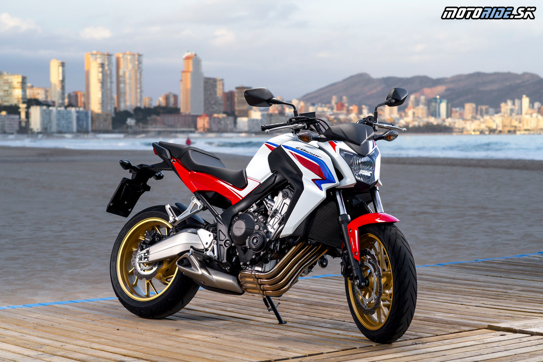 Honda CB650F 2014 – zábavný naháč na každý deň 