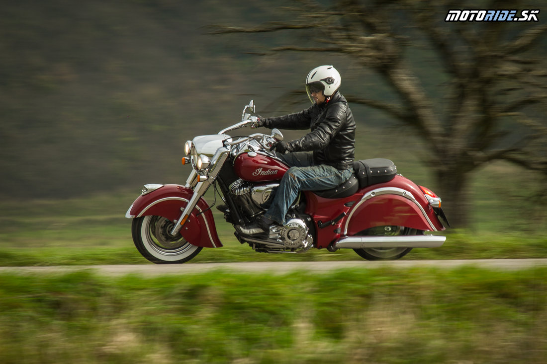 Indian Chief Classic 2014 - znovuzrodené americké železo