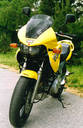 Yamaha TDM 850 - pri výbere dievčaťa je dôležitý prvý očný kontakt, pri výbere motorky to platí tiež