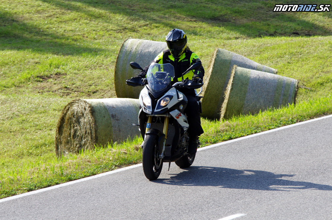 BMW S1000XR 2015