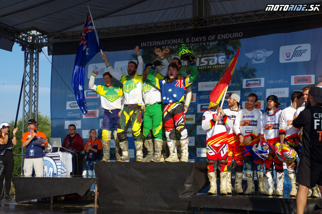 Austrália sa postaivila na prvé miesto - považovali sa za víťazov - Šesťdňová 2015 - 6. deň - Záverečný motokros - Kechnec