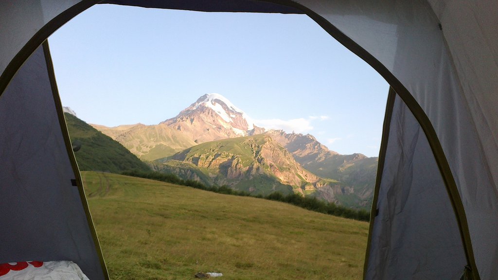 Kazbek (5 050 m n. m.), Gruzínsko