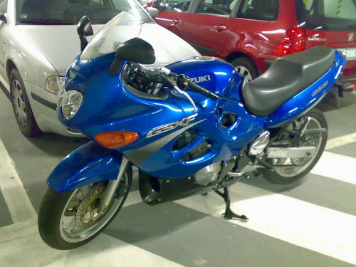 Suzuki GSX 600 F 2000