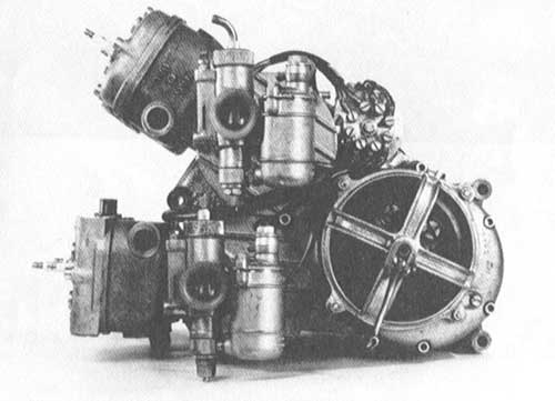  Motor štvorvalca Jawa 350
