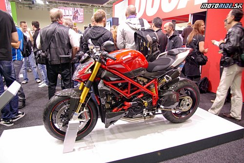  Ducati Streetfighter