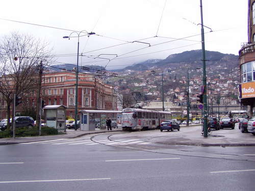  Staré české električky v centre Sarajeva