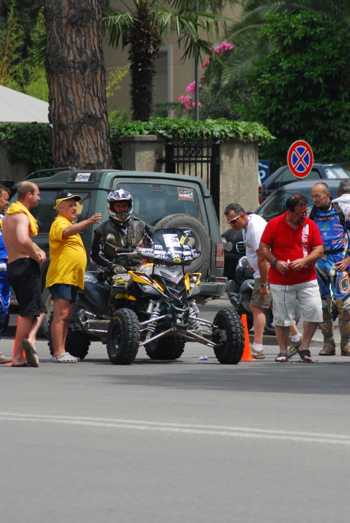  Pepo Macháček pred štartom s mechanikmi