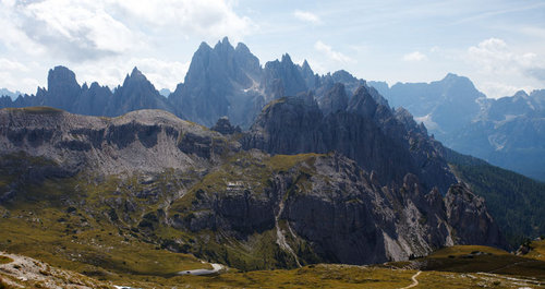  Parkovisko pod Tre Cime - spektakula&#769;rne pohl&#780;ady za 10 Eur