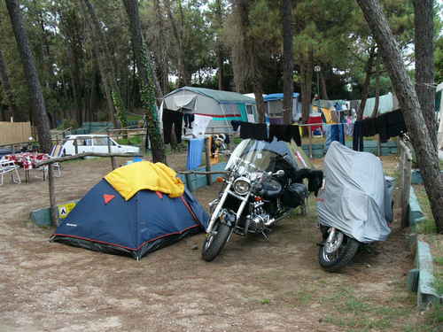  Zaslúžený odpočinok v stanovom tábore Marina di Pisa 